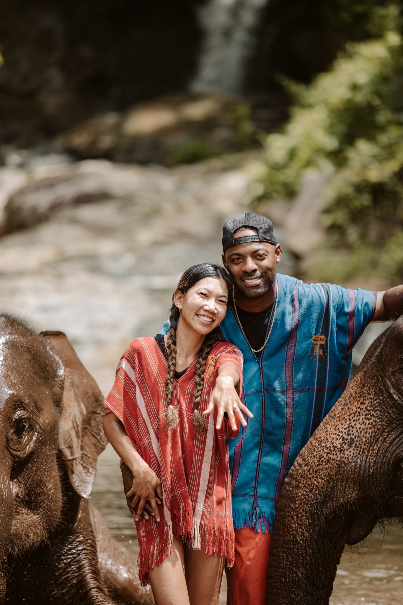 Stephanie and Quay together during their elephant visit